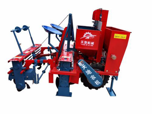2CM-1B型馬鈴薯播種機.jpg