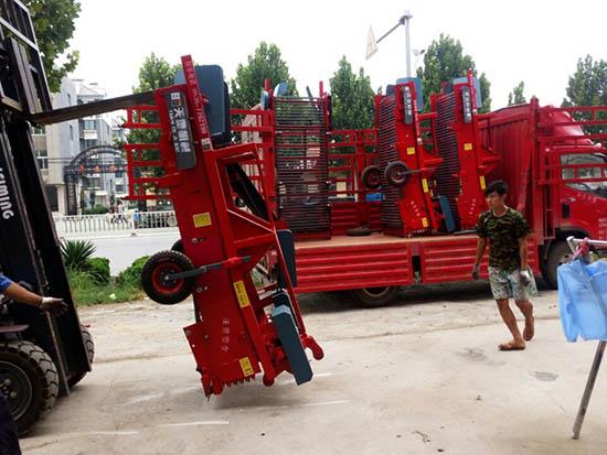 土豆收獲機(jī)